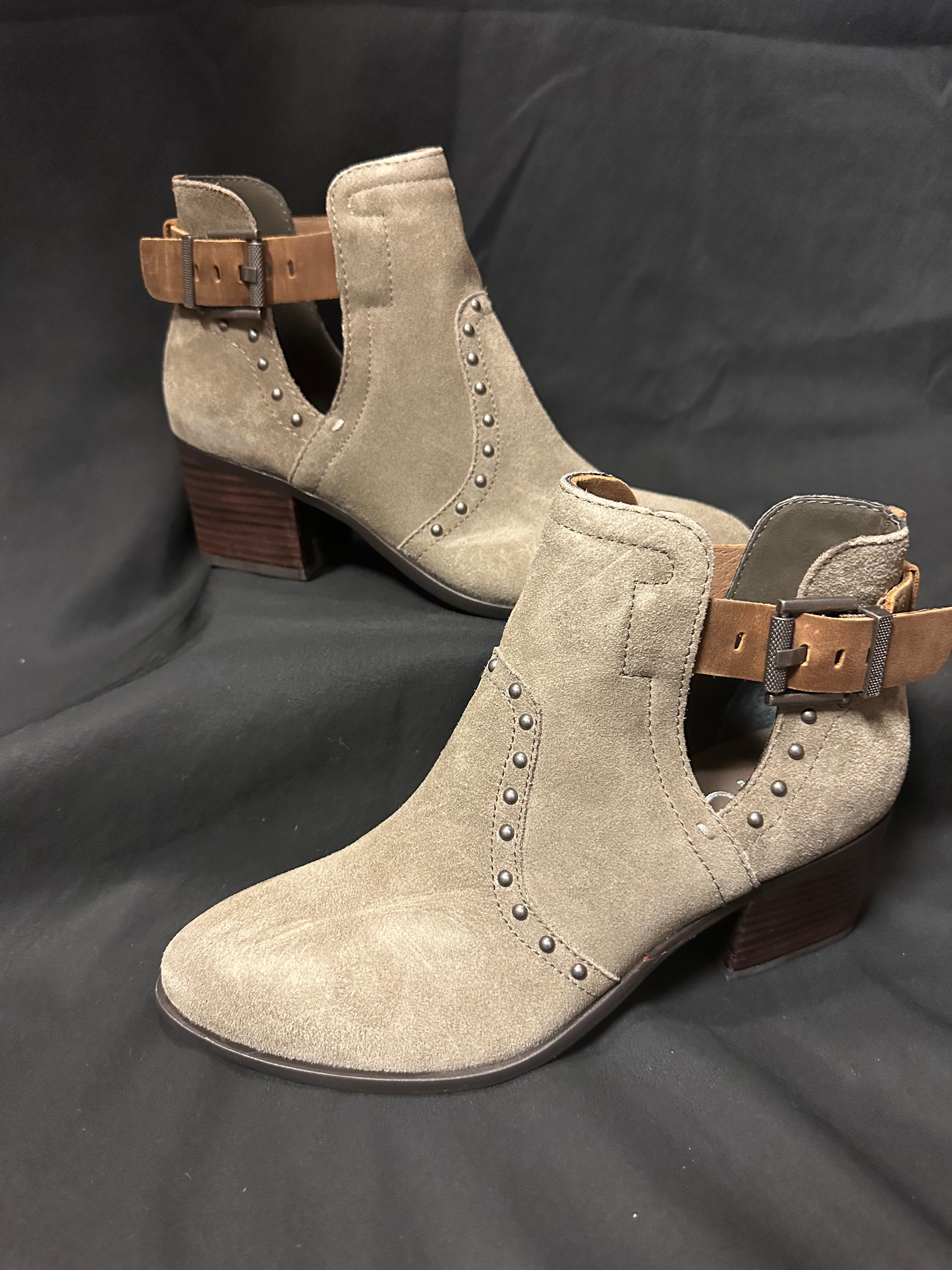 Kelby Grey Bootie