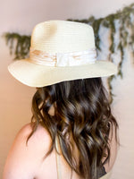Load image into Gallery viewer, Peach/Ivory Fedora
