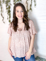 Load image into Gallery viewer, Rose Floral Top
